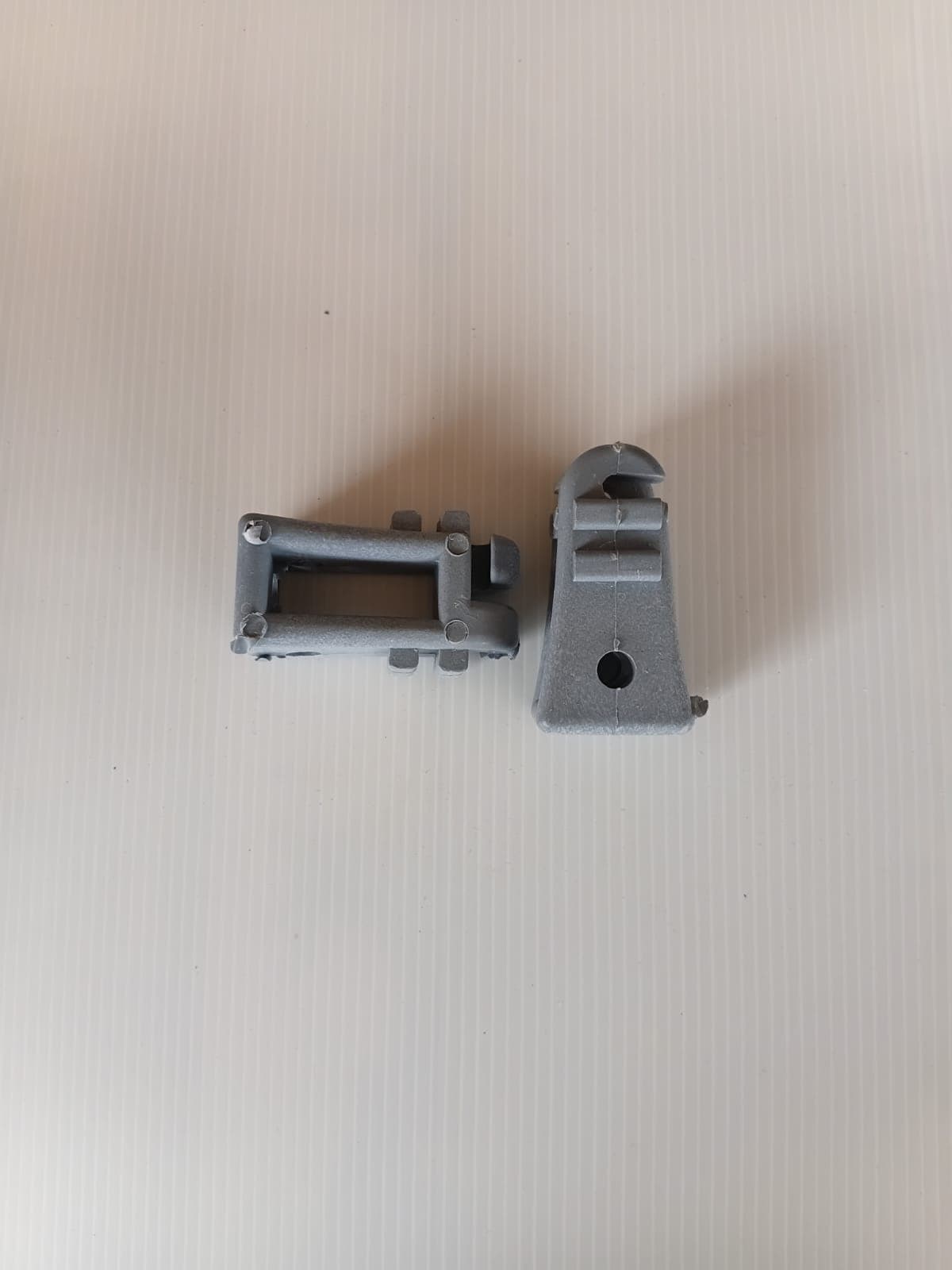 2.5 inch Gray