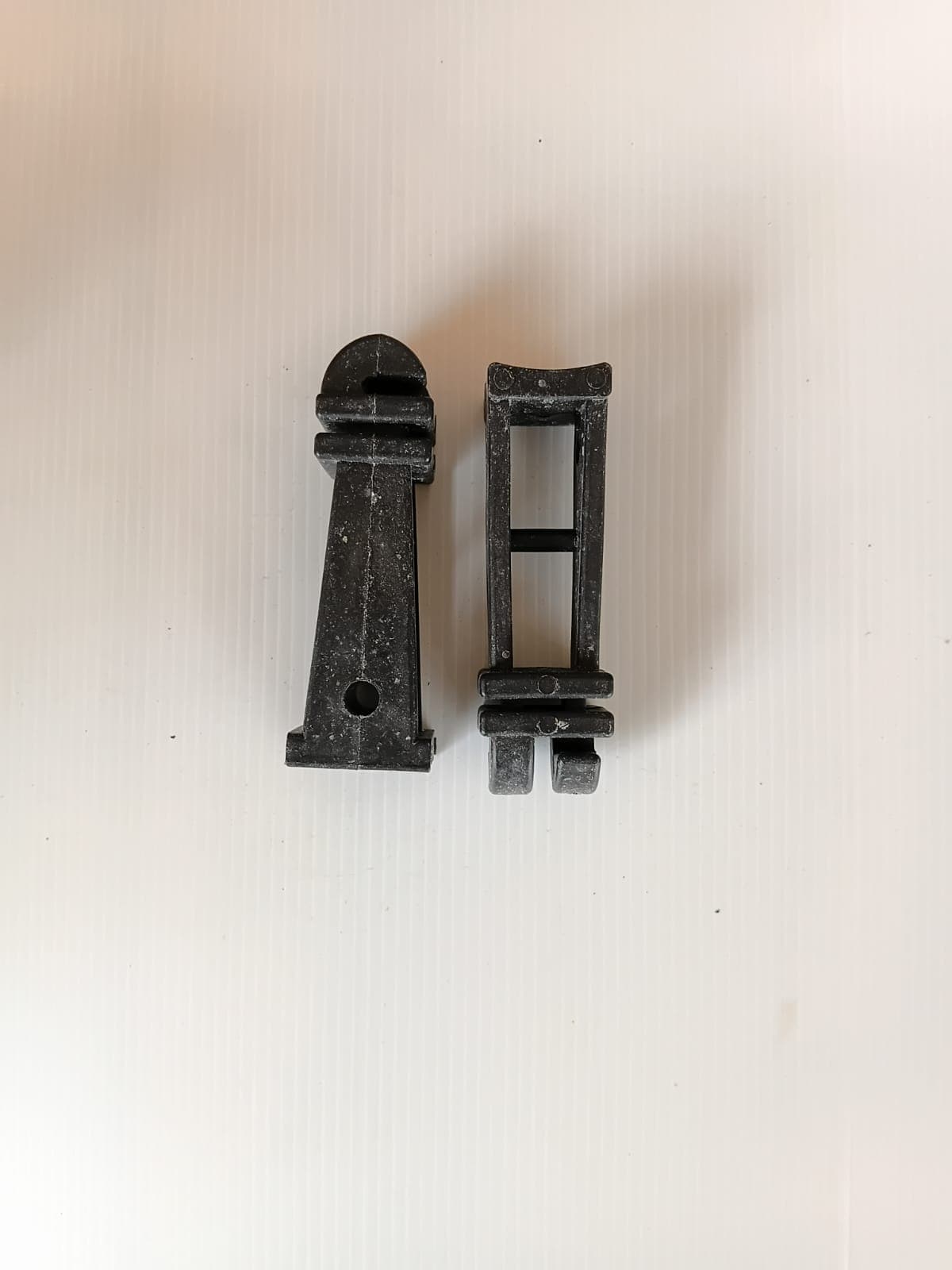 4 inch Black