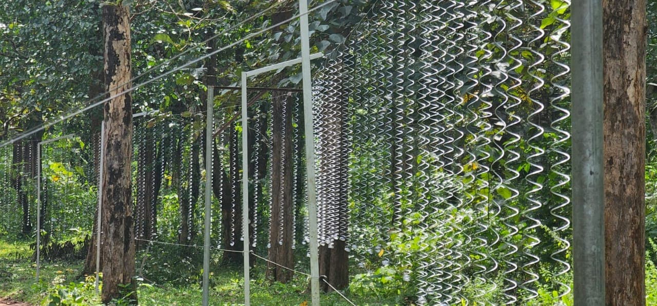 Sri Velmurugan Solar - Completed Hanging Solar Fencing Project 5